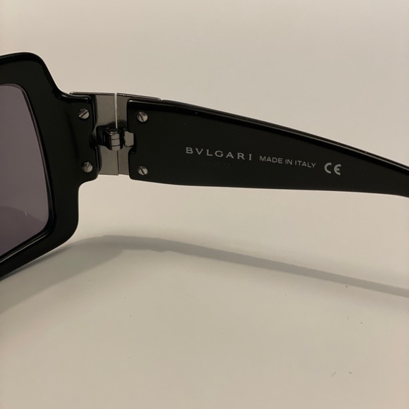 Bvlgari Womens sunglasses - Picture 2 of 7